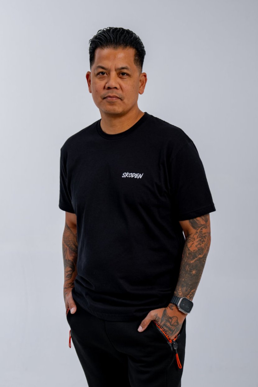 SKODEN Short Sleeve - Black