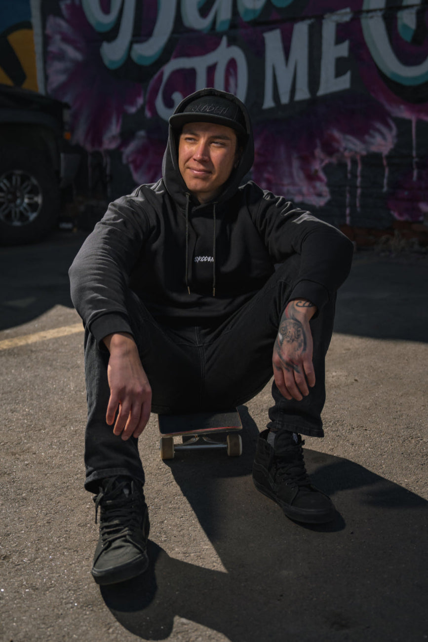 SKODEN Five Panel Cap - Black on Black